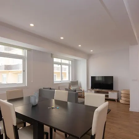 Apartment Spacious And Comfortable In *
