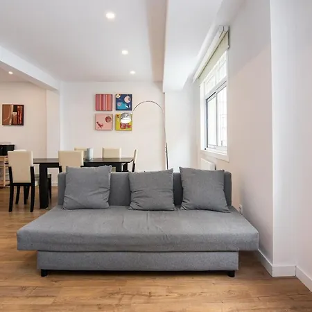 Spacious And Comfortable In A Coruña