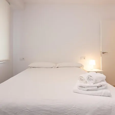 Spacious And Comfortable In Apartment A Coruña